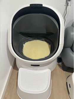 Petlibro automatic litter box