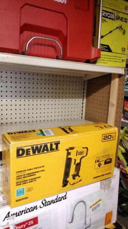 DEWALT 20V MAX CORDLEES CABLE STAPLER KIT