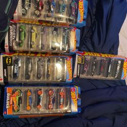 5 5 Pack Hot Wheels Fast And Furious Batman ….supra And Bronco 