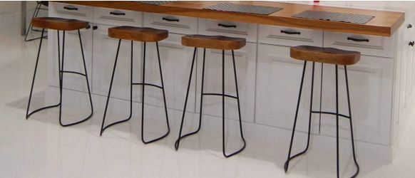 4 Bar stool  wood/ metal