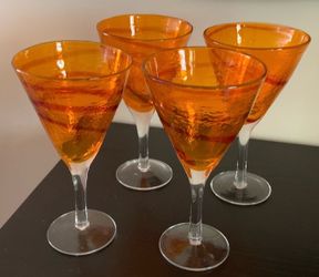 Art Glass Stemmed Goblets & Wine Glasses