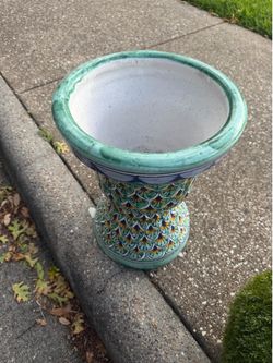 Ceramic pot
