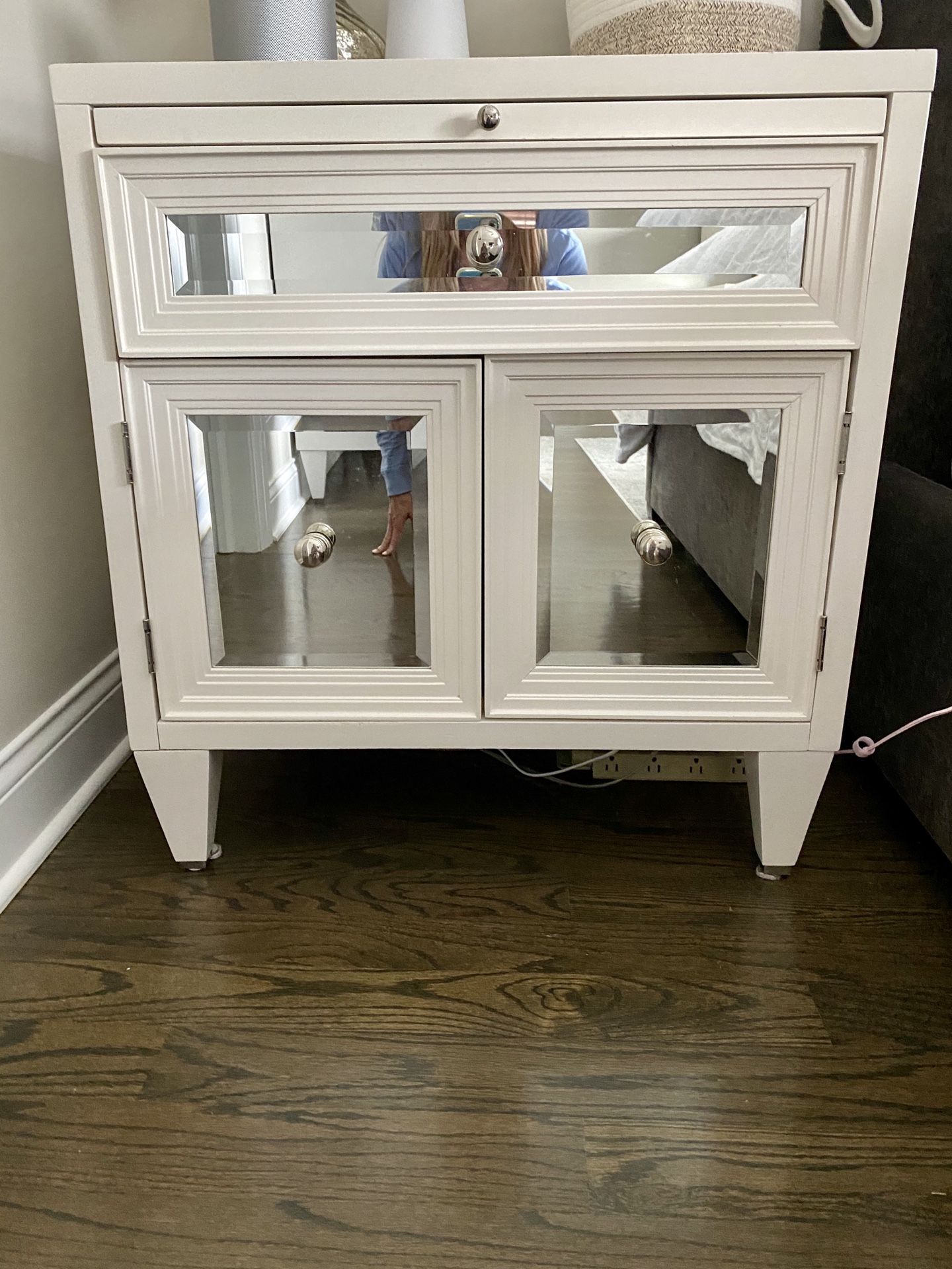 **MOVING MUST SELL* Z Gallerie “Concerto” mirrored Nightstand & 3 drawer Dresser (selling as a set)