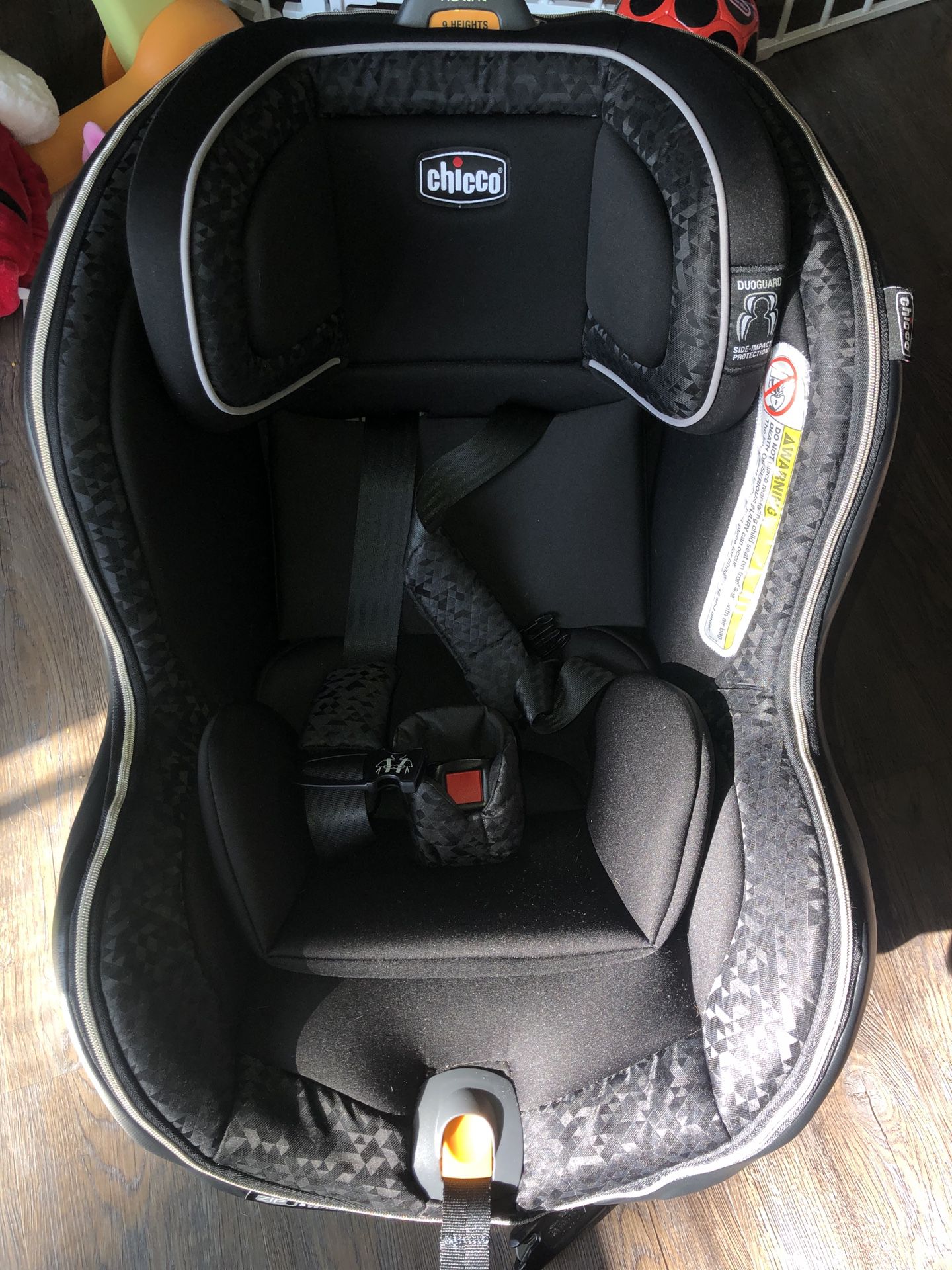 Brand new Chicco car seat