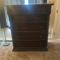 Solid Wood Dresser 