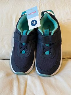 Cat & Jack Kids Sneakers Size 13 new