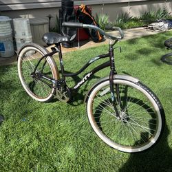 Vintage Huffy Santa Fe Beach cruiser Bike 