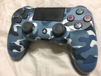 PS4 controller