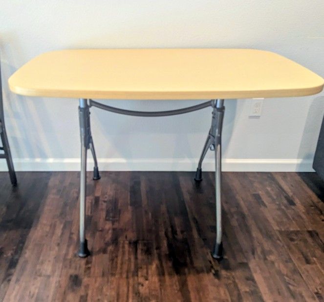 Herman Miller Rectangular Table (4ft Wide)