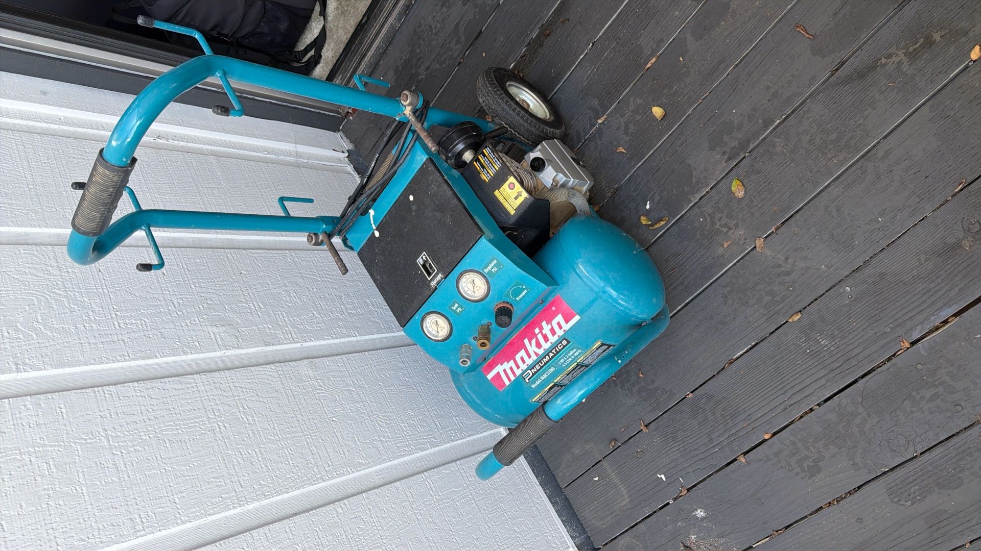 Makita Air Compressor