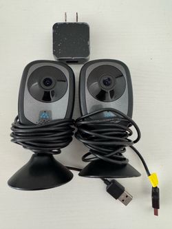 2 Momentum Axel 720p Wi-Fi Indoor Security Cameras