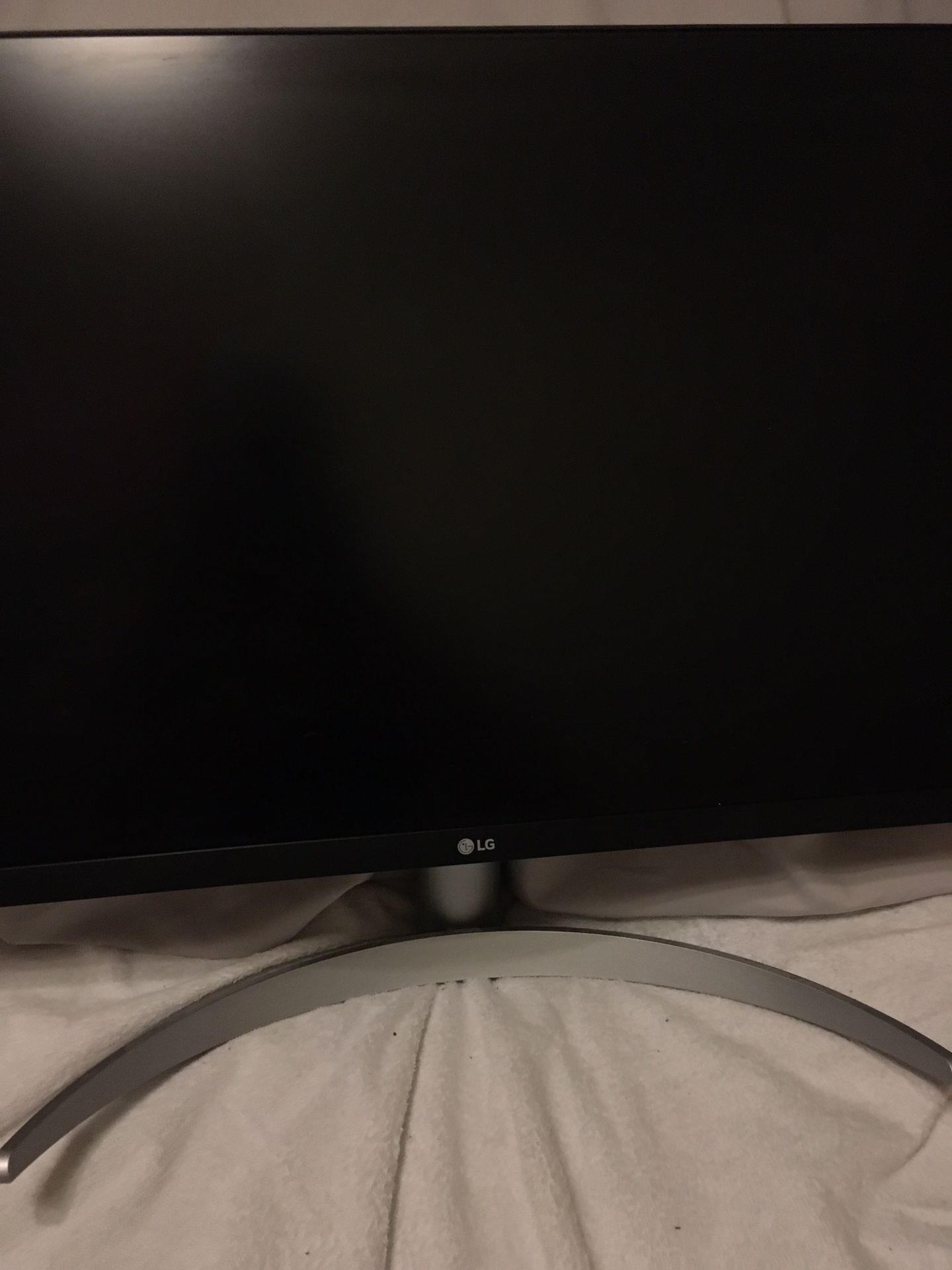 LG Computer Monitor 1080i