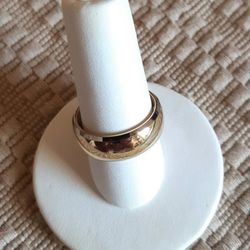 Tungsten Carbide With 18k Gold Finsh