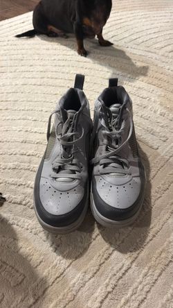 Nike Air Jordan 5 Retro Gray Sneakers, Size: Men’s 10.5