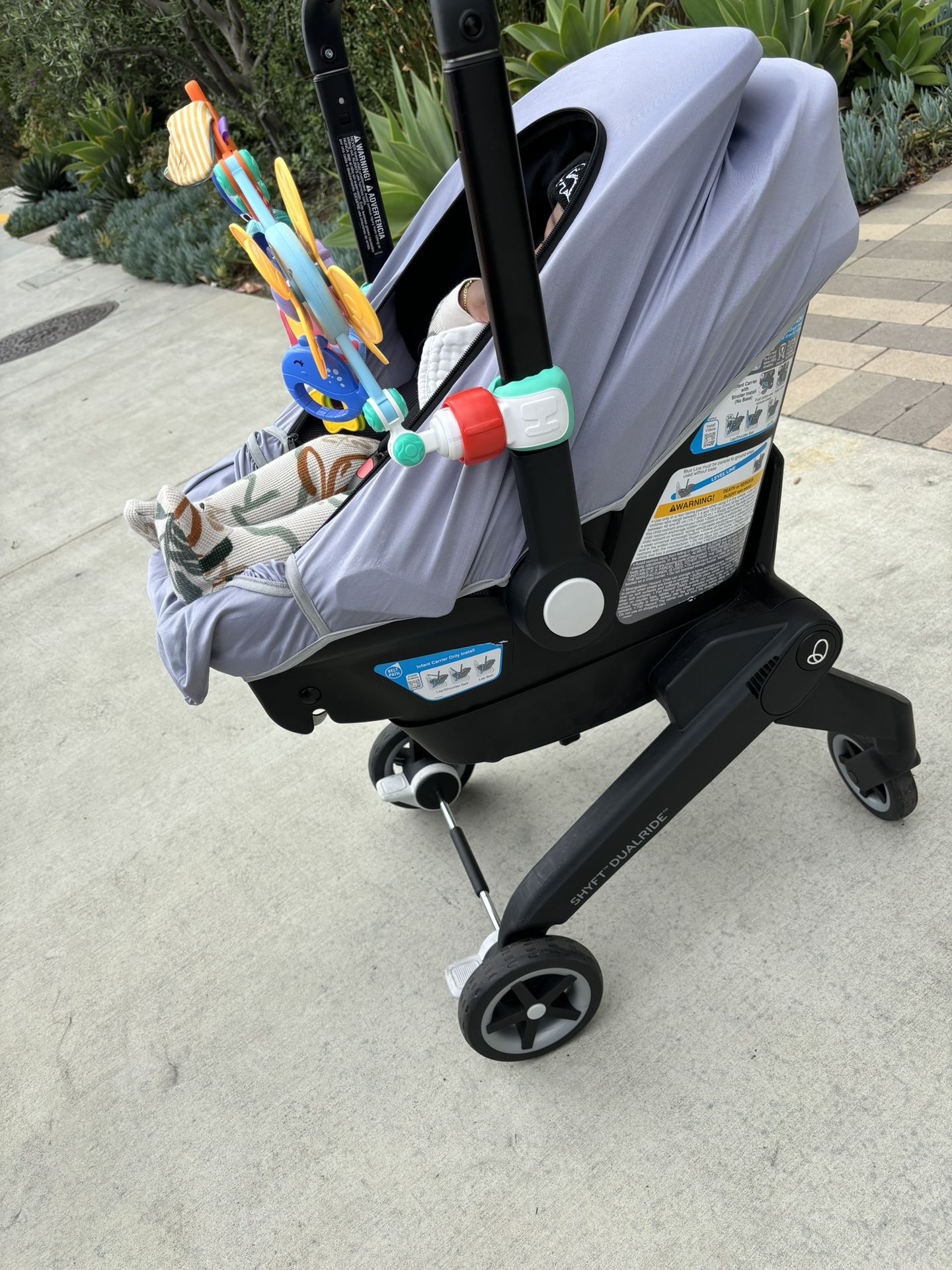 Event flo Shyft  Dualride Infant Car Seat Stroller Combo