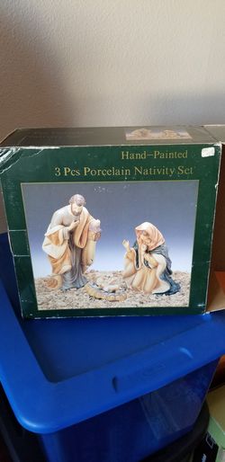 3 Pc Porcelain Nativity Set