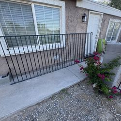 11.7 ft x 4.5 ft reja fence rail piece barda de metal Aluminum 