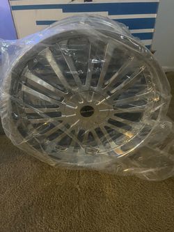 Falken Chrome Multi-Spoke Alloy Wheel