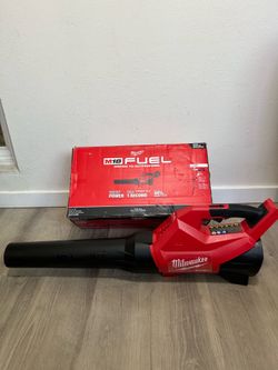 Milwaukee M18 FUEL 120 MPH 500 CFM 18V Lithium-Ion Brushless Cordless Handheld Blower (Tool-Only)