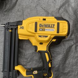 Dewalt Finish Nailer 18 G Only Tool