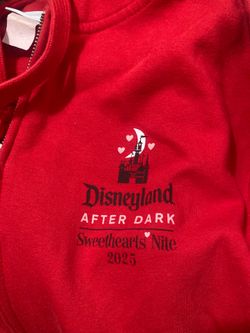 Disney Sweet heart sweater 2025