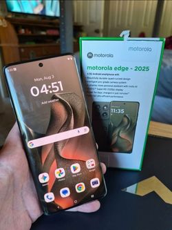Moto Edge 2025