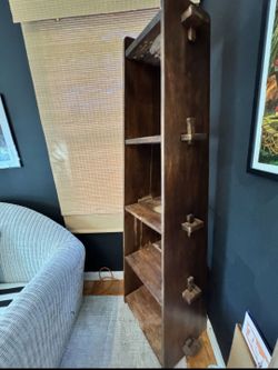 Wood Craftsman Ladder Bookshelf
