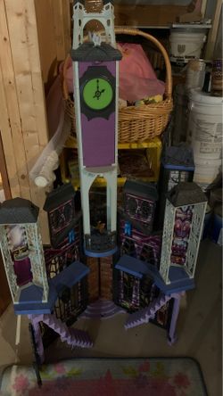 Monster High School House