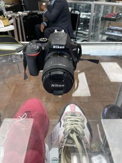 Nikon D3500