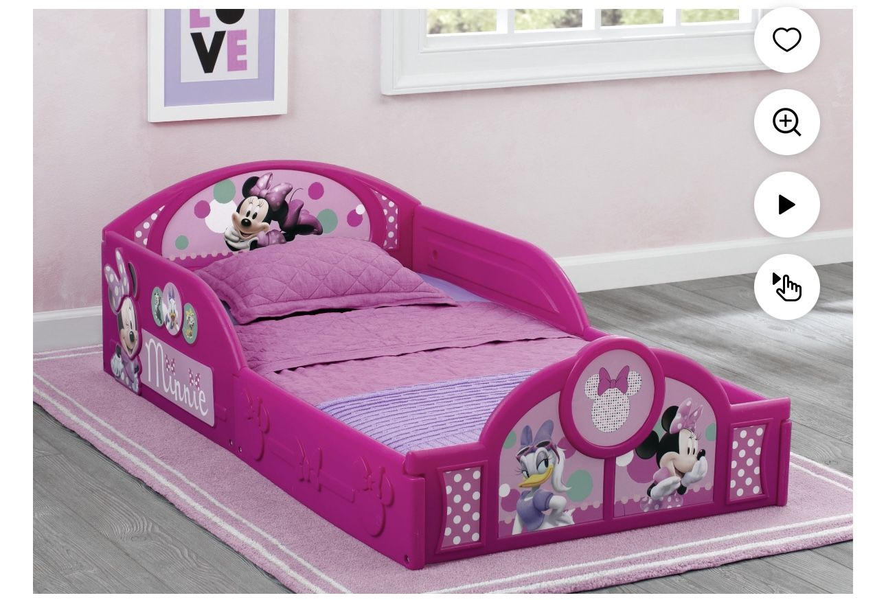 Minnie Mouse Toddler Bed