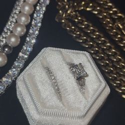 White Gold Wedding Ring 