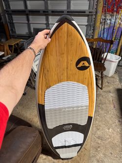 Bonzai skim board