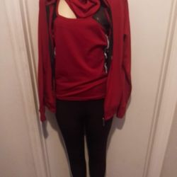 New Women's 3 Pieces Set Size L/XL