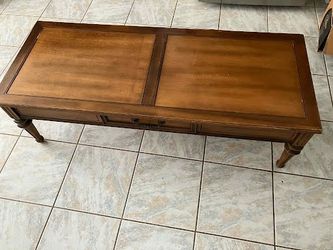 Wood Coffee Table (traditional, medium-brown, turned legs)