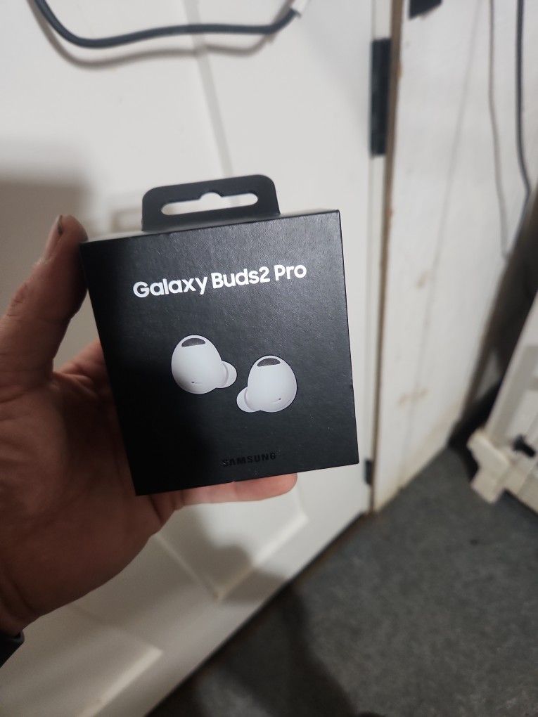 Samsung Galaxy Buds2 Pro *Never Opened *