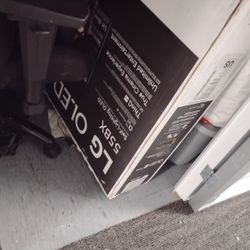 LG OLED TV 55 Inch Not A Scratch 