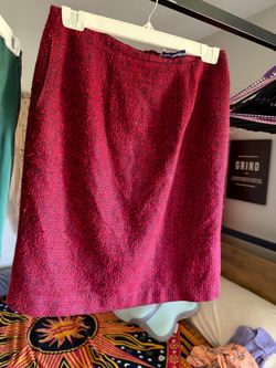 Classy old school pencil skirt
