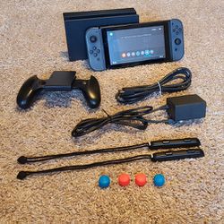XAW Nintendo Switch V.1 Unpatched + Accessories