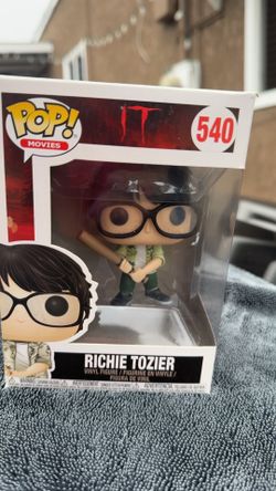 Funko pop collection of IT THE MOVIE with Richie tozier