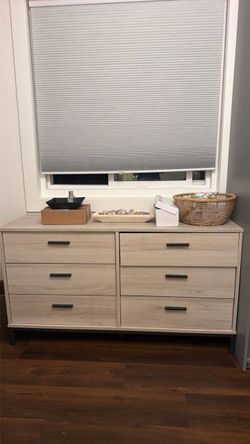 6-Drawer Double Dresser Light Wood