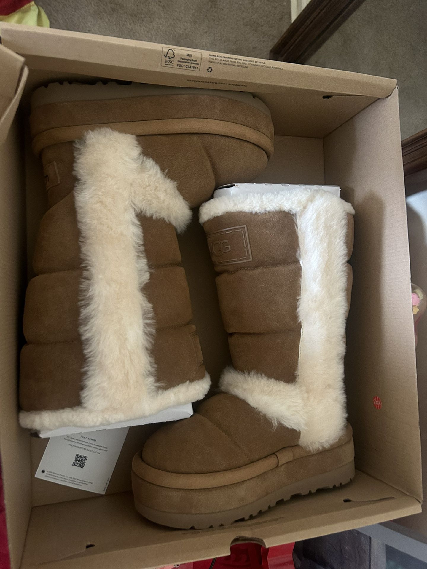 Classic ChillapeakTall Ugg Boots