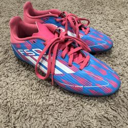 Girls Soccer Cleats