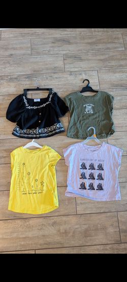 Girl gap shirts large