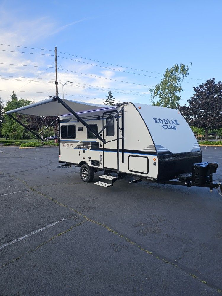 Travel trailer 2018 Dutchmen - Kodiak