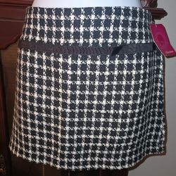 Ladies Skirt 