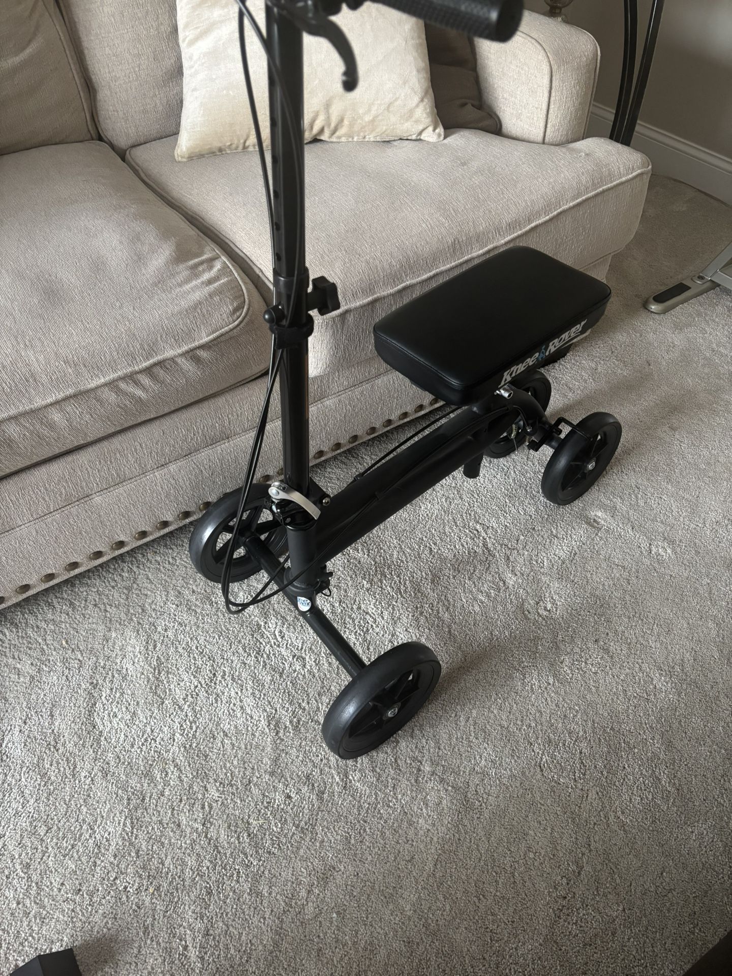 Knee Scooter