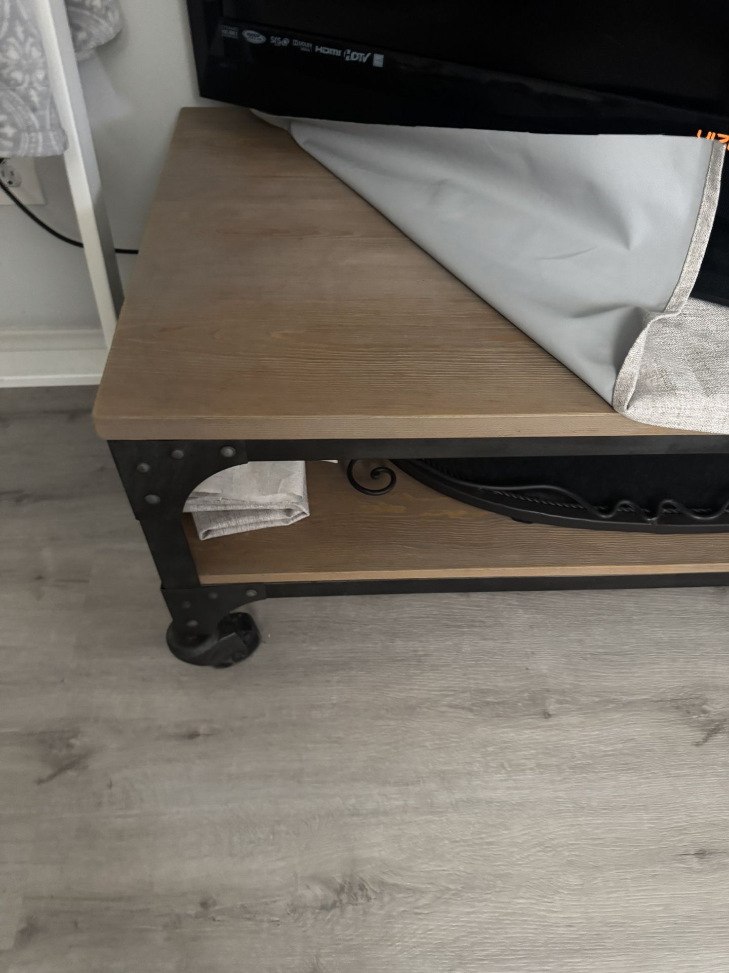 Coffee Table Good Condition