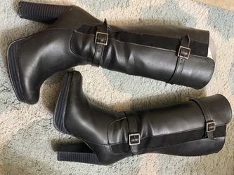 Womens black boots