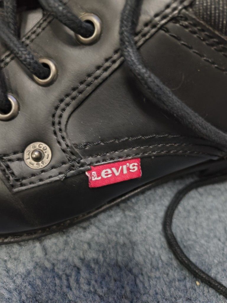 Levies Mens Shoes