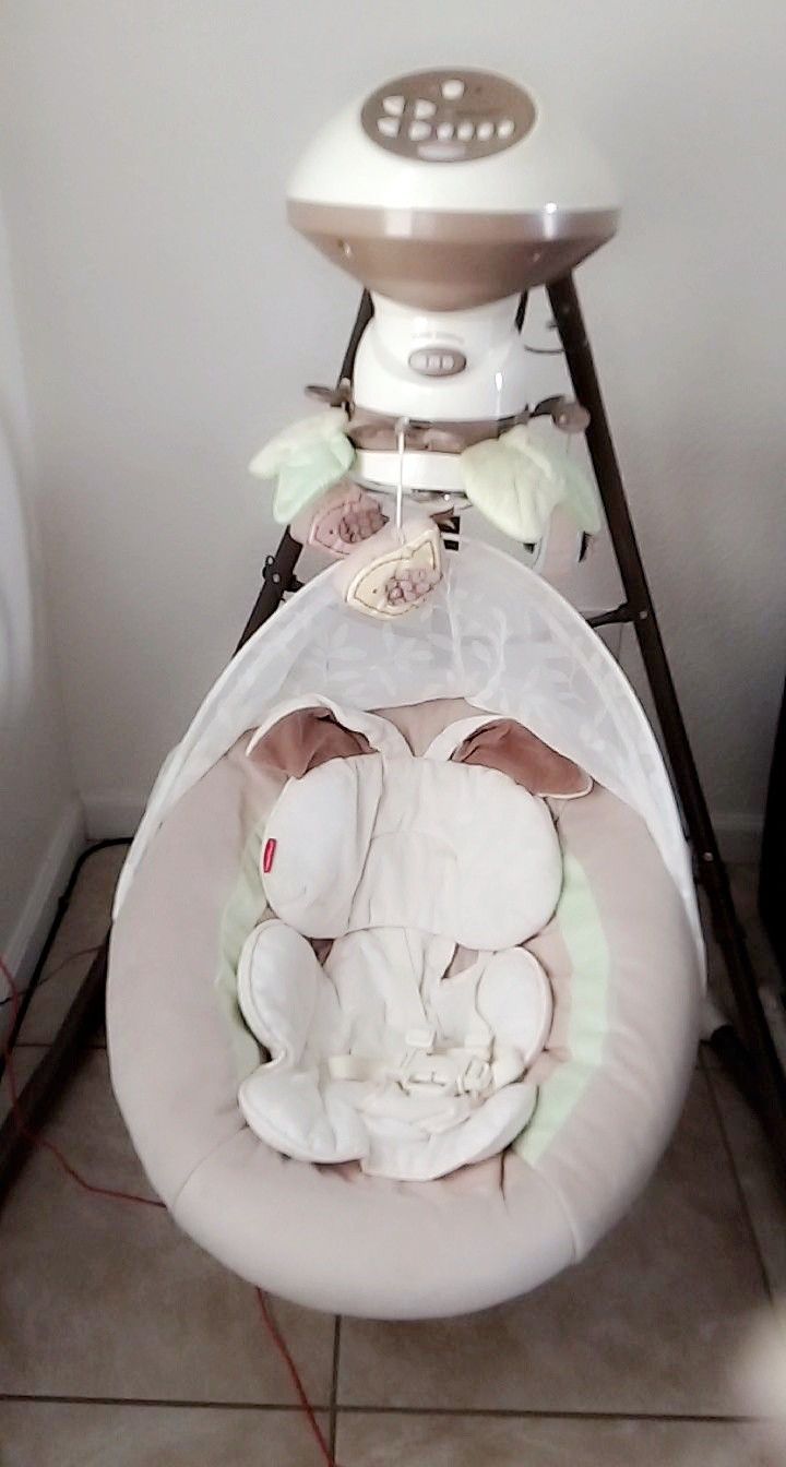Baby Swing Fisher Price